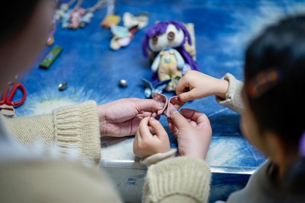 Batik Craftswoman in N China's Hebei