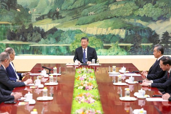 Xi Meets Russian Foreign Minister