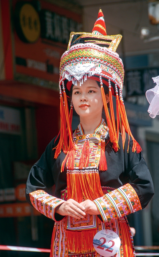 Beliefs Exhibited on Yaos' Splendid Costumes, Adornments