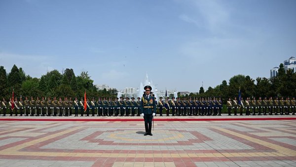 Xi Says China Ready to Develop Comprehensive Strategic Cooperative Partnership in New Era with Tajikistan