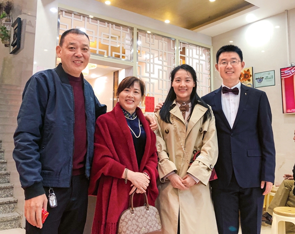 Sci-Tech Couple Doing Part to Boost Country's Development