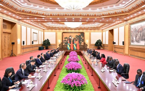Chinese, Togolese Presidents Meet in Beijing, Elevate Bilateral Ties