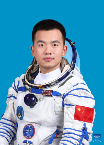 China Unveils Shenzhou-19 Crew for Space Station Mission