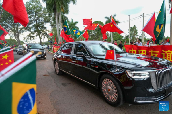 Xi Arrives in Brasilia for State Visit to Brazil