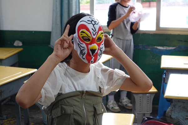 University Student Volunteers Offer Care, Love to Rural Children