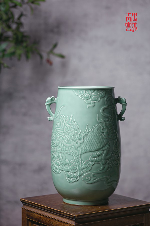 Millennia-Old Technique Reignites Passion for Porcelain