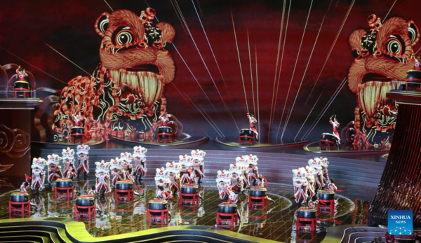 Macao Holds Gala to Mark 25th Anniversary of Its Return to Motherland