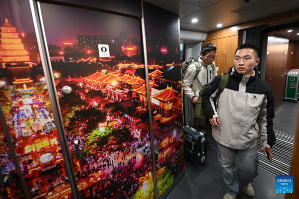 Two Direct High-Speed Rail Routes Link China's Shaanxi and Hubei with Hong Kong