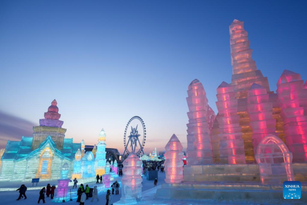 41st Harbin Int'l Ice and Snow Festival Kicks Off
