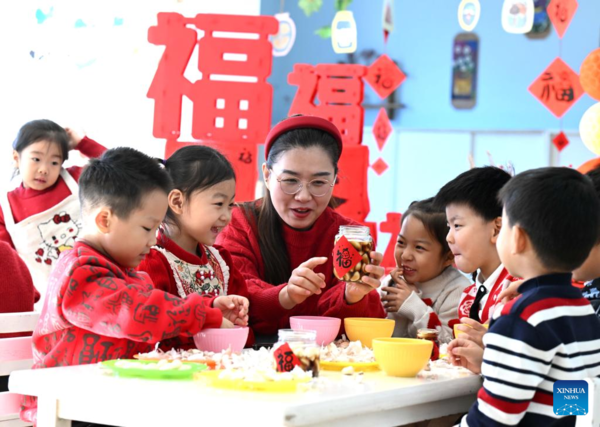 Various Activities Held Across China to Welcome Upcoming Laba Festival