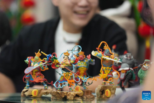 Train Themed with Local Intangible Cultural Heritages Starts Operation in Heilongjiang