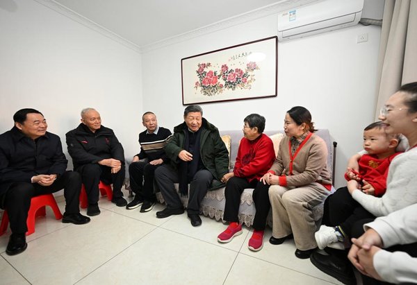 Xi Inspects NE China City Ahead of Spring Festival