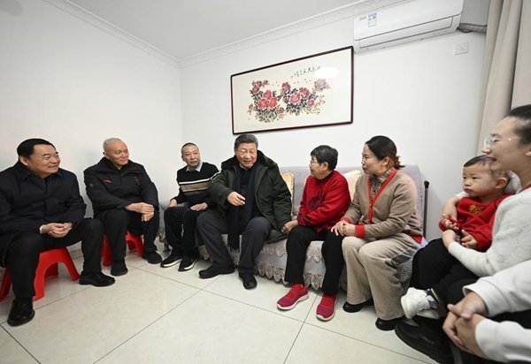 Xinhua Headlines: Xi Extends Spring Festival Greetings to All Chinese During Inspection Tour