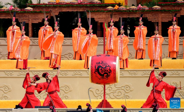 Grand Ceremony Held to Worship Legendary Ancestor Huangdi in China's Henan