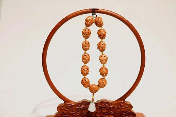 Cultural Heritage | Carving Technique Engraves Boundless Universe on Tiny Kernels