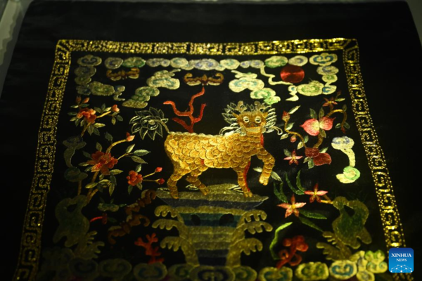 Inheritor of Han Embroidery in China's Hubei