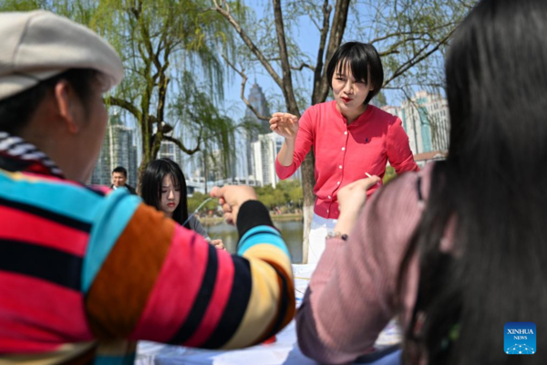 Inheritor of Han Embroidery in China's Hubei