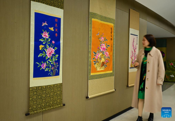 Inheritor of Han Embroidery in China's Hubei
