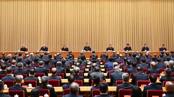 Xi Calls for Building Community with Shared Future with Neighboring Countries