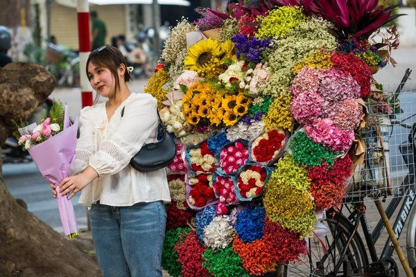 Yunnan Flower Fragrance Spreads in Vietnam