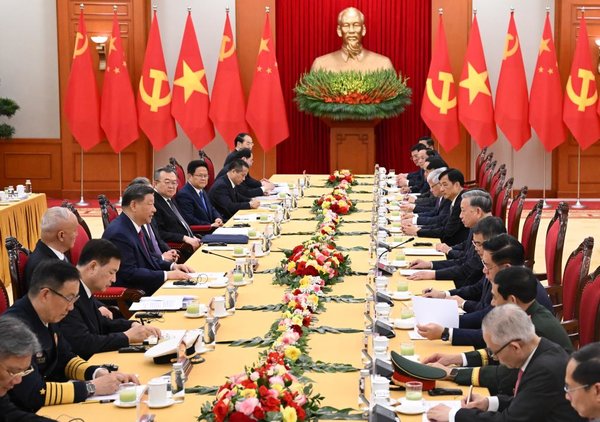 Xi Calls for Deepening Building of China-Vietnam Community with Shared Future