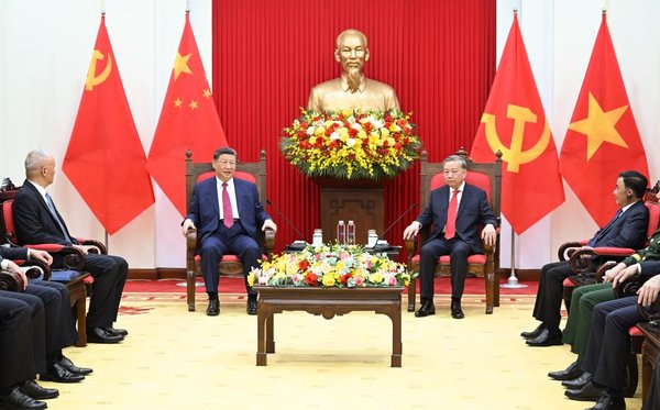 Xi Calls for Deepening Building of China-Vietnam Community with Shared Future