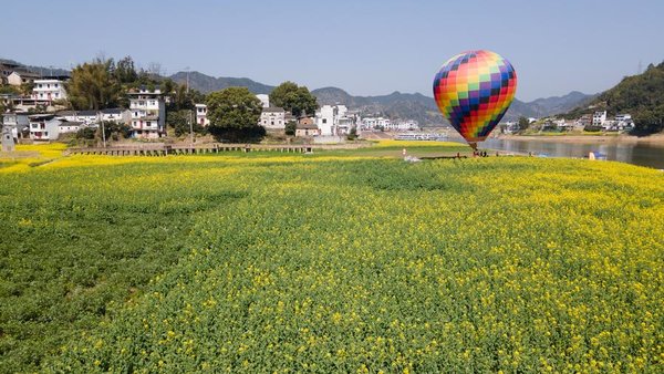 Shexian County of E China's Anhui Promotes Heritage Preservation and Urban Renewal