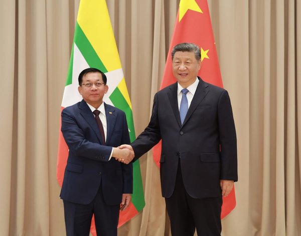 Xi Urges China, Myanmar to Keep Advancing Key Projects of Economic Corridor