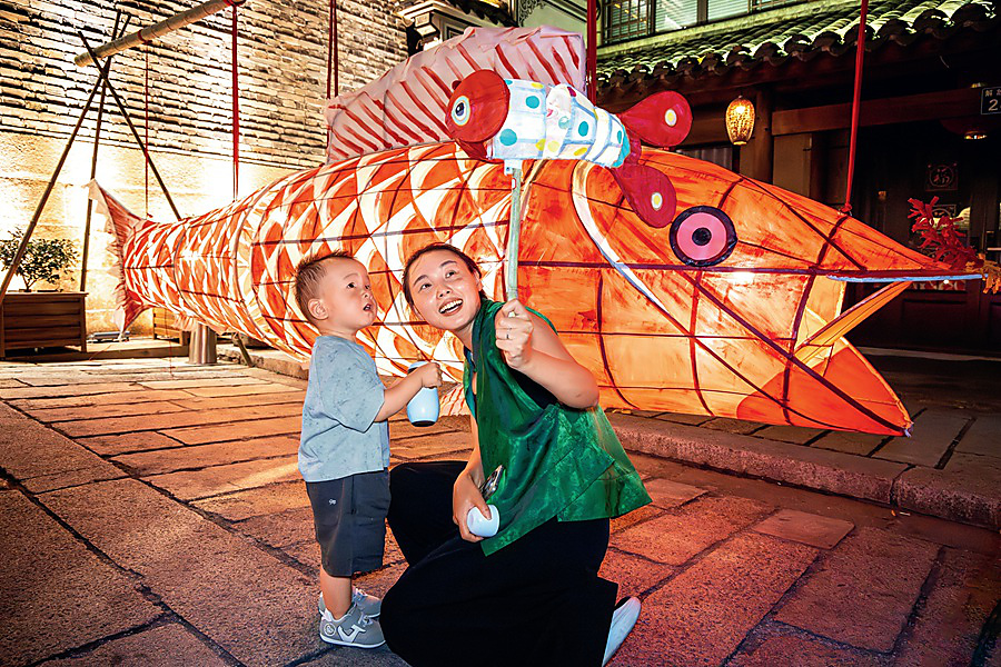 27.《灯火传承暖时光 》 靳雪莉摄影.jpg